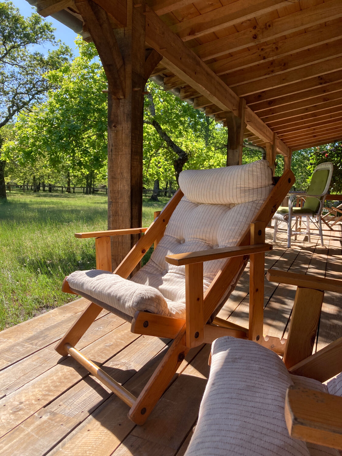4 garden armchairs 1970 in pine and beige fabric