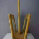 Porte-revues en bois et verre