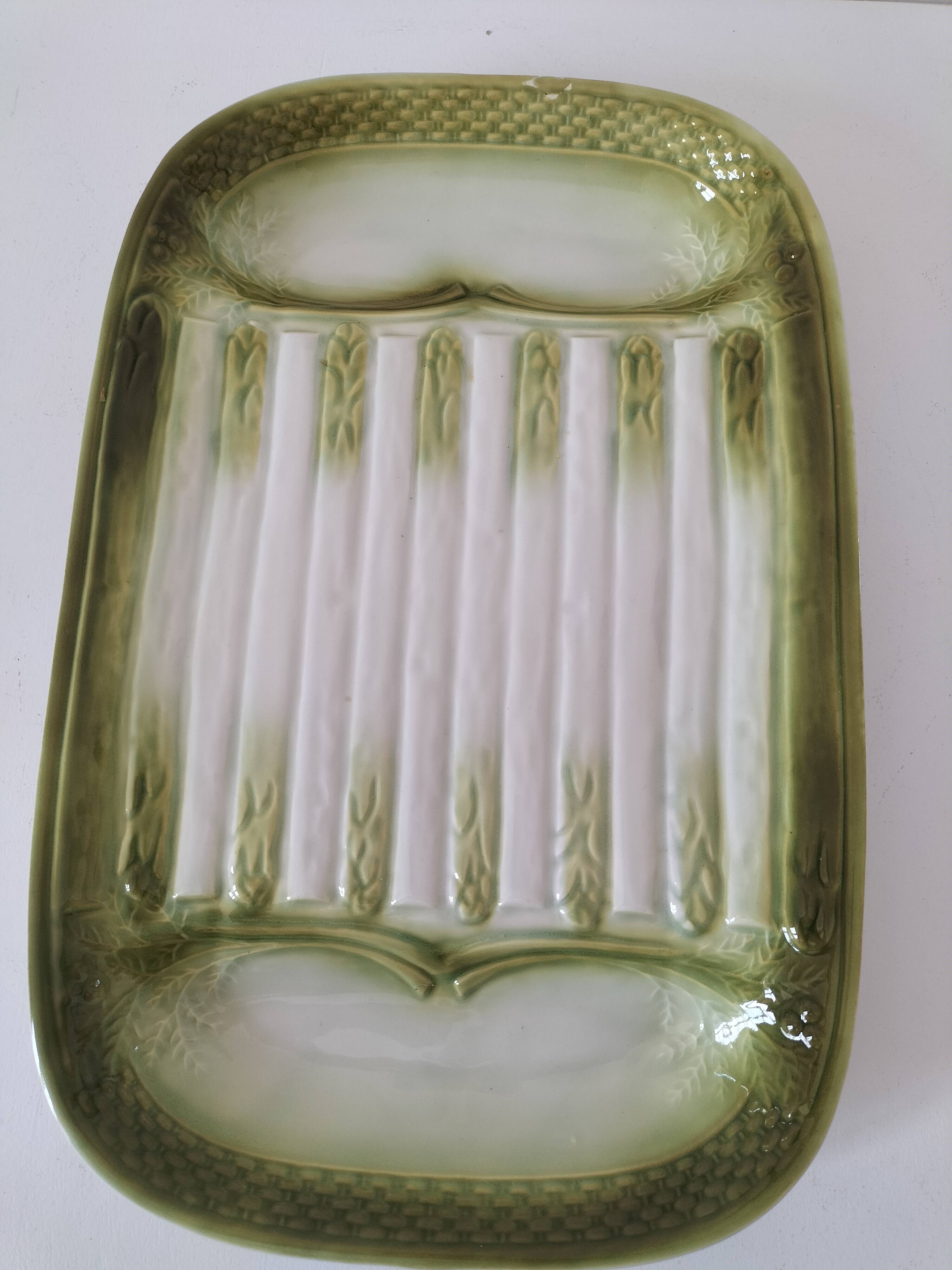 Large asparagus dish – Moulin des Loups Orchies 1950s