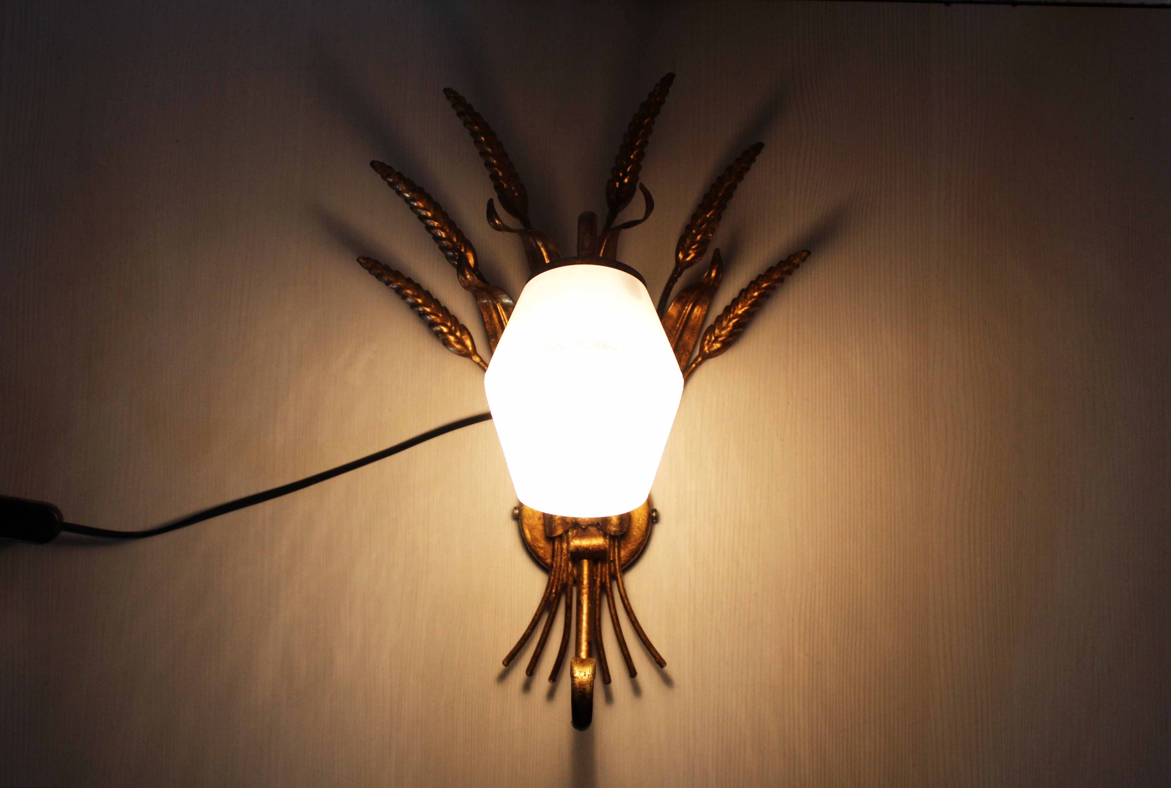 Gold leaf gilded metal wheat sheaf wall light 1950