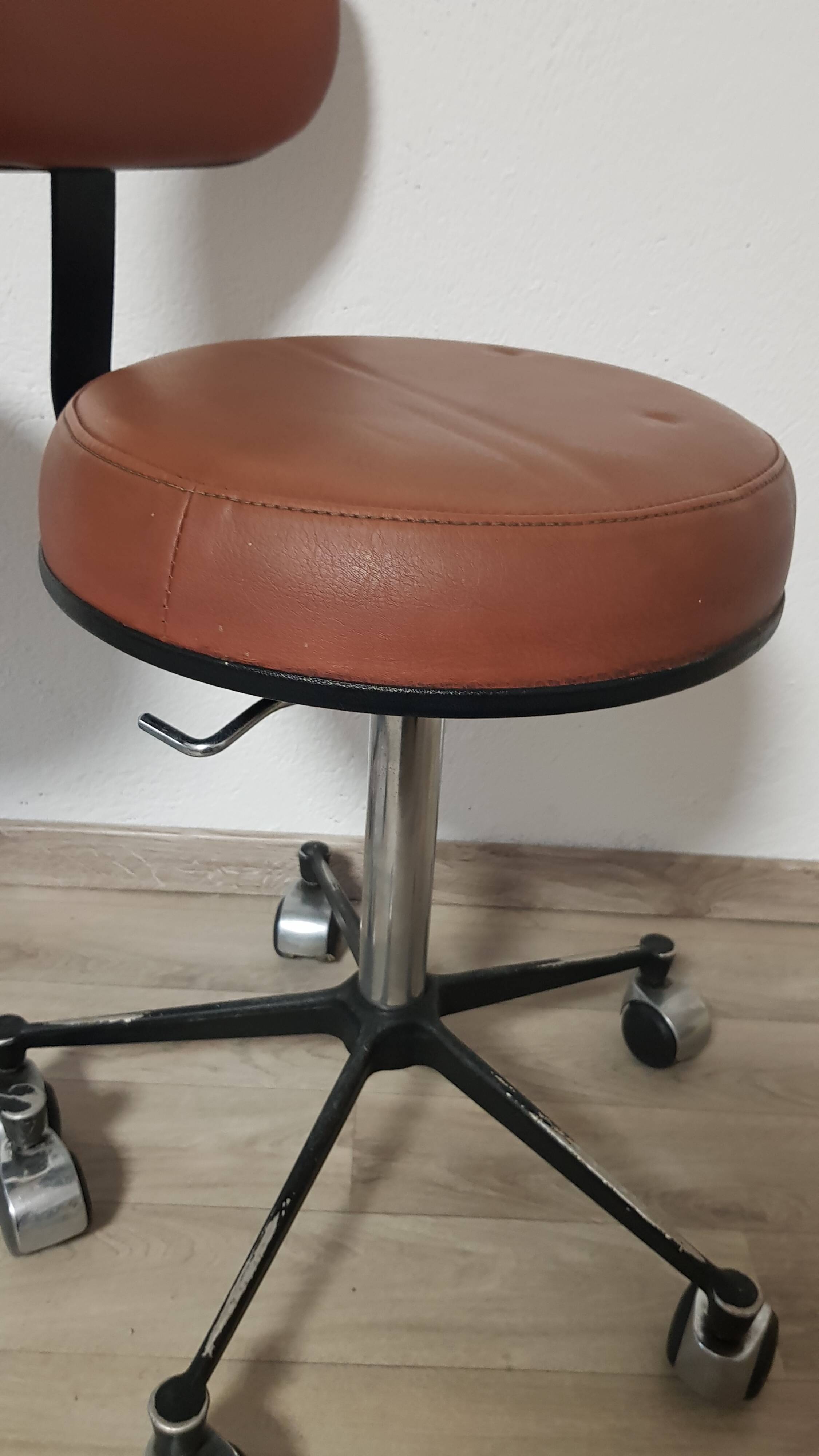 Lot de 2 tabourets vintage