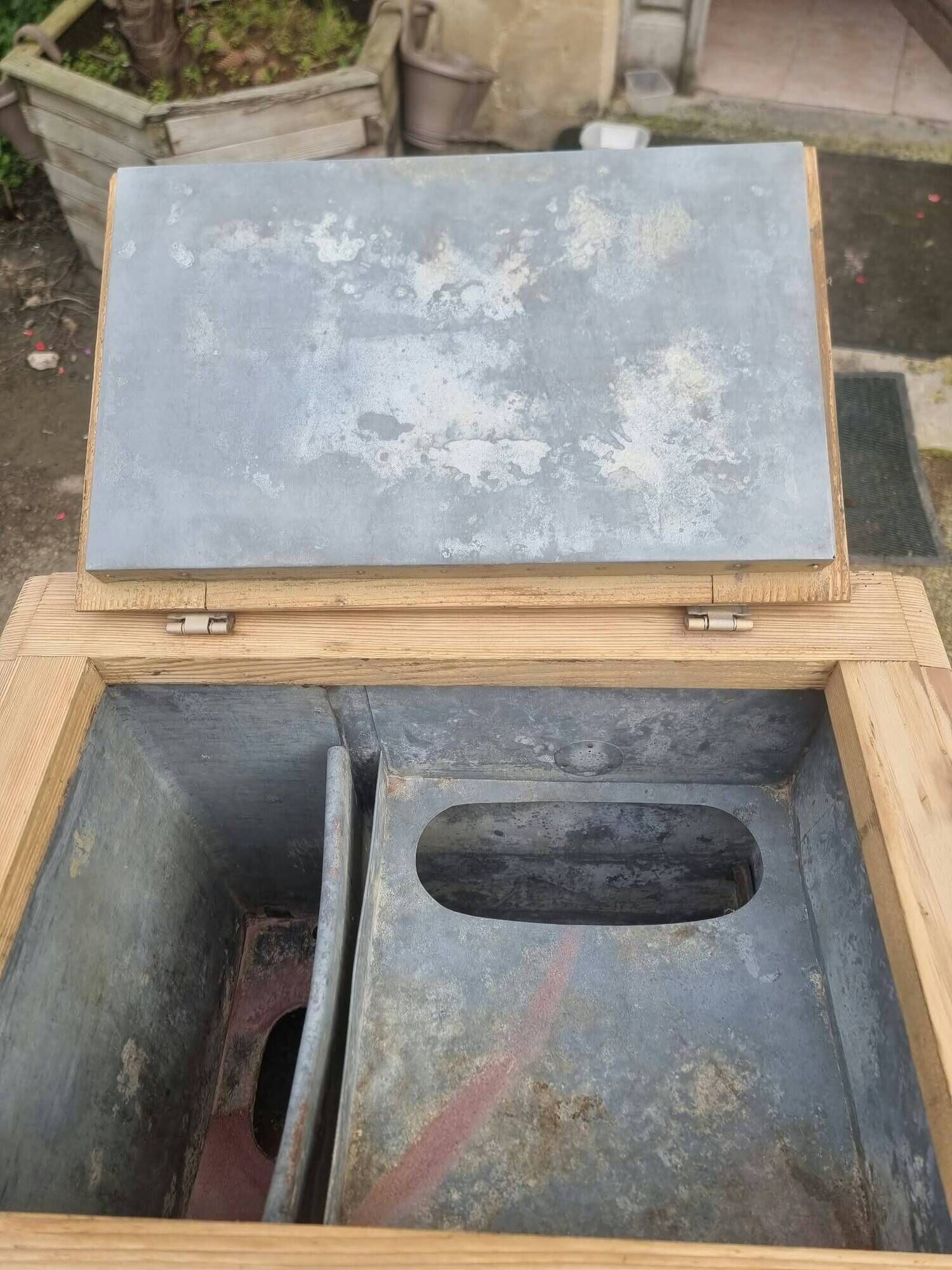 wooden cooler
