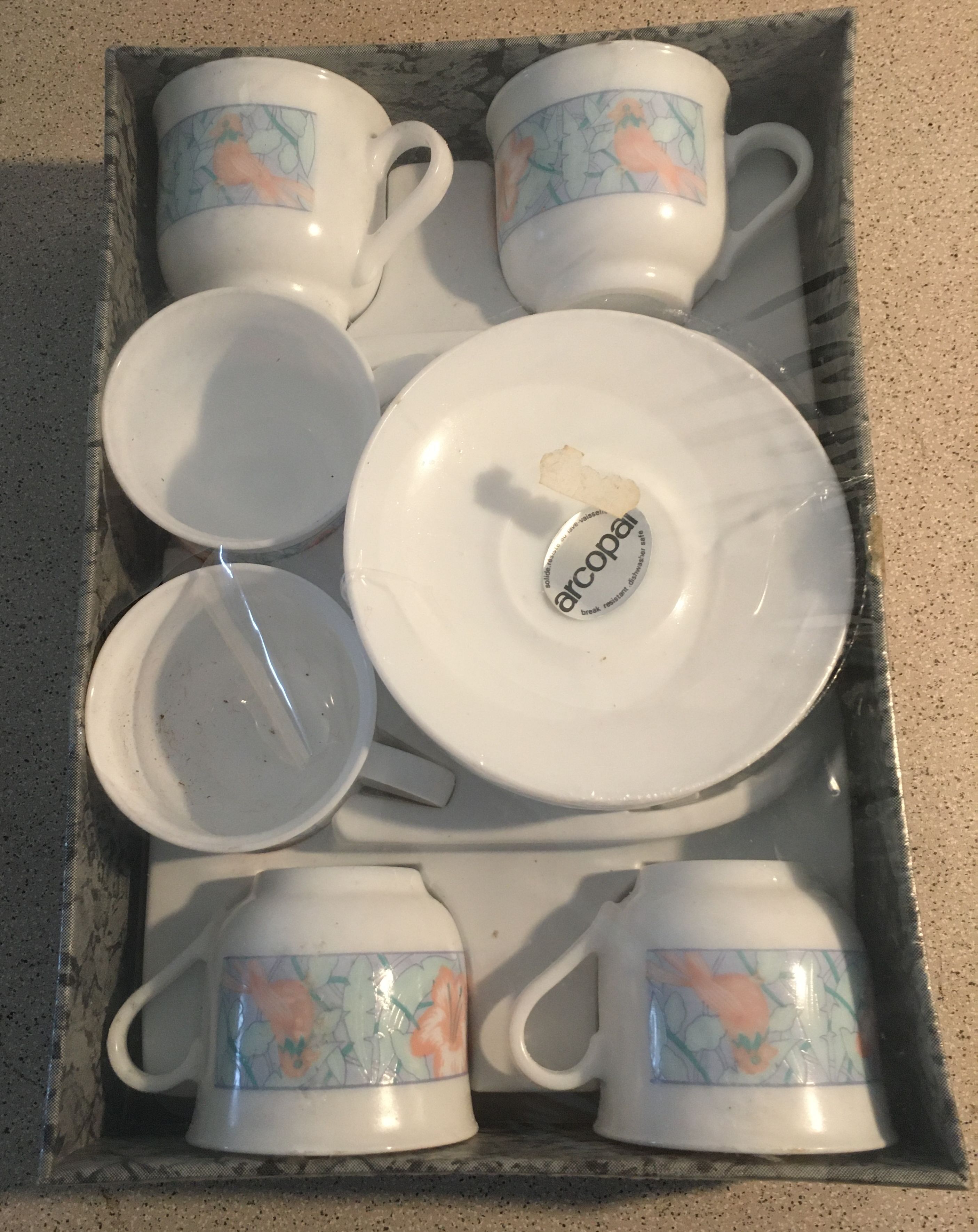 Arcopal coffee set 6 cups et 6 saucers pattern bird and ibiscus