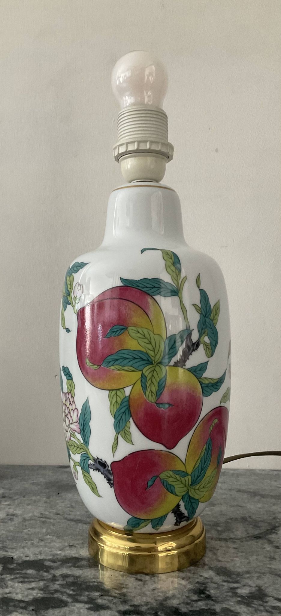 Lamp base in Paris porcelain