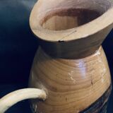 Pichet en bois sculpté 15cm