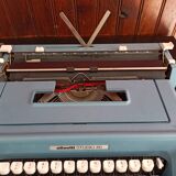Olivetti Studio 46 typewriter machine