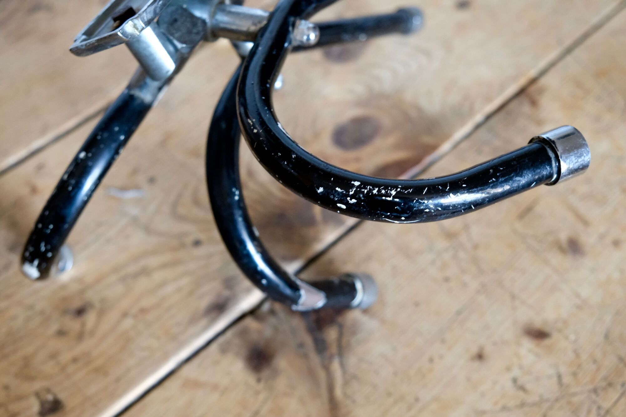 1940s/50s Articulated metal wall hanger
