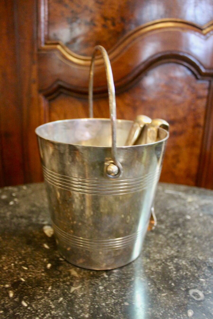 Silver metal ice bucket with 2 ice cube tongs