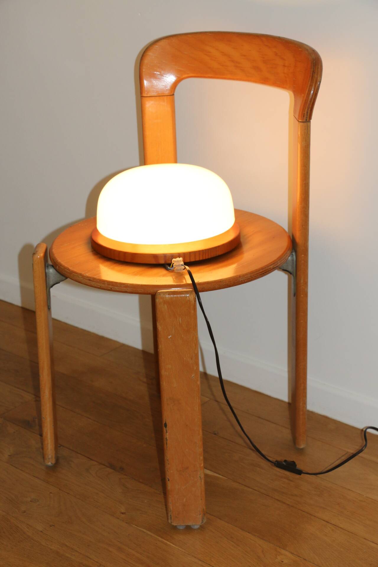 Wood and opaline wall/ceiling light