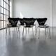 Chaise noire vintage / chaise papillon Fritz Hansen