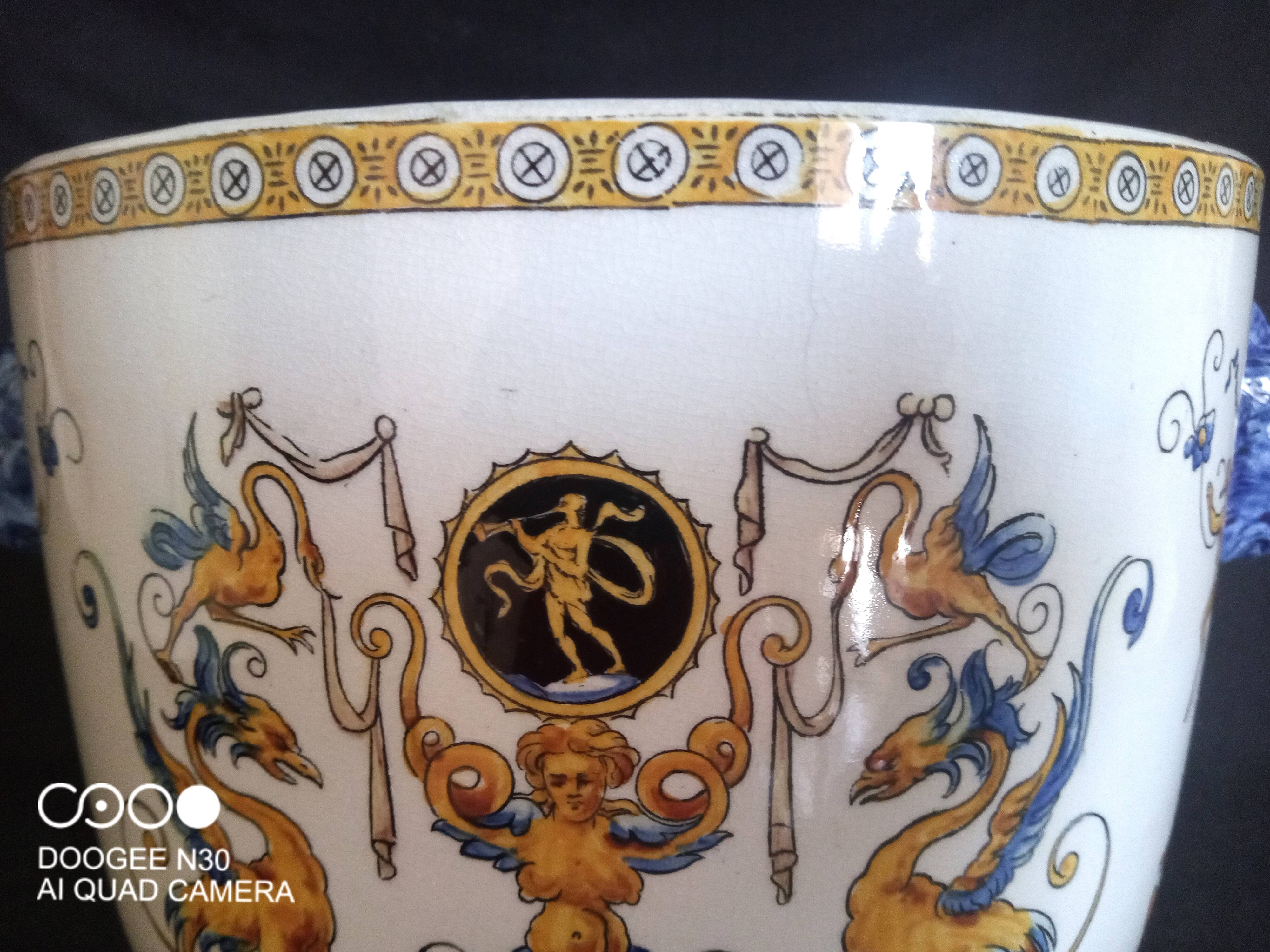 Renaissance Cache Pot in earthenware from Gien, year 1875