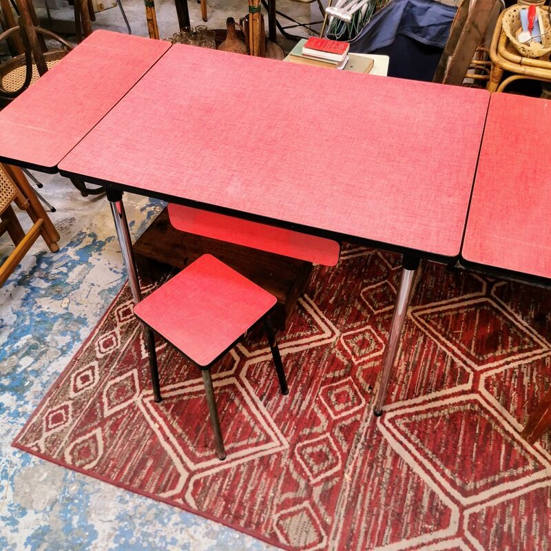 Red table in formica
