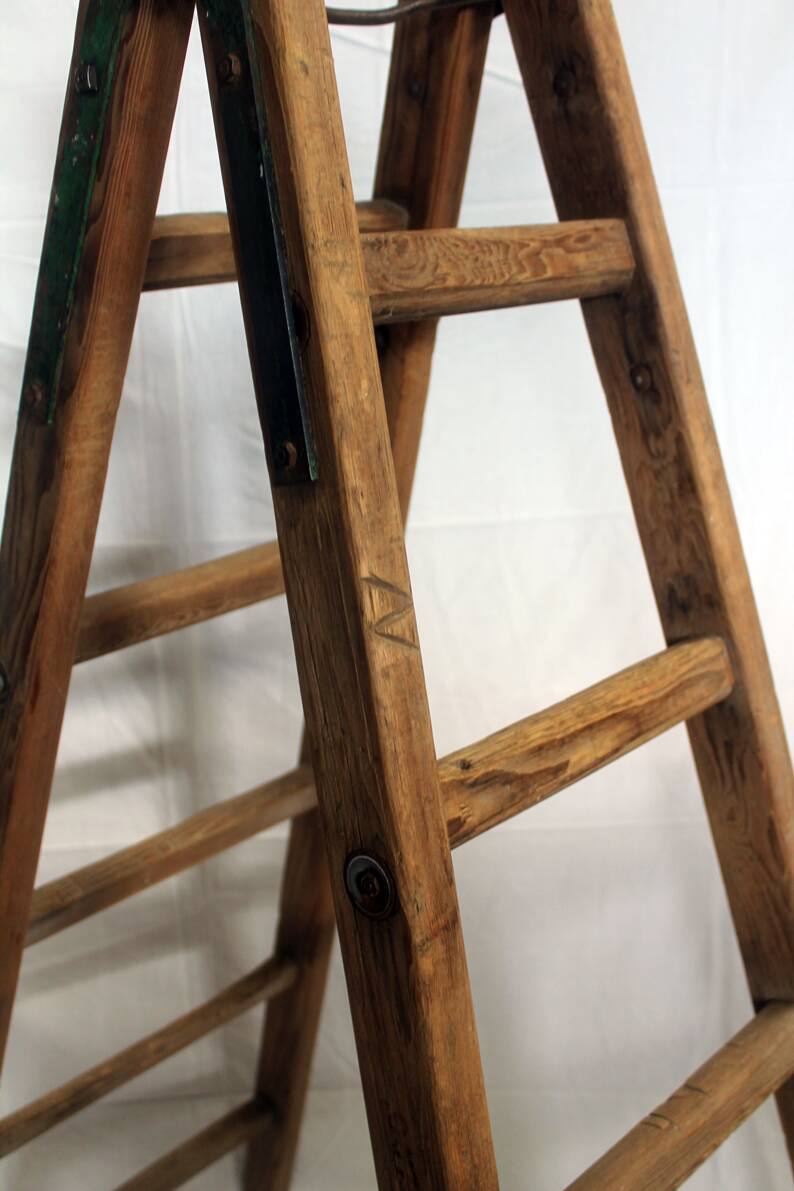 Painter's ladder