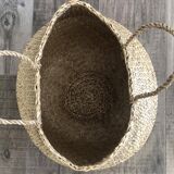 Woven wicker basket
