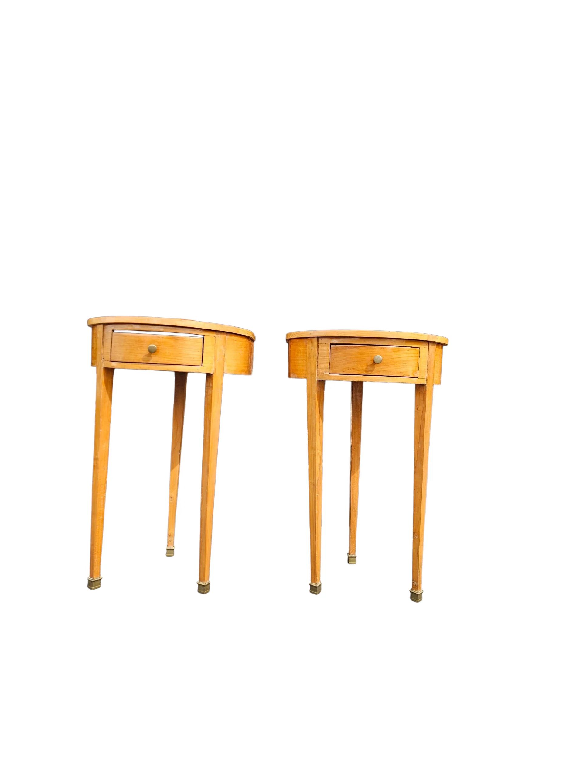 Matching cherry wood / Biedermeier chairs / sidetables set / tripot console table