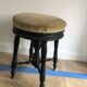 Ancien tabouret de piano