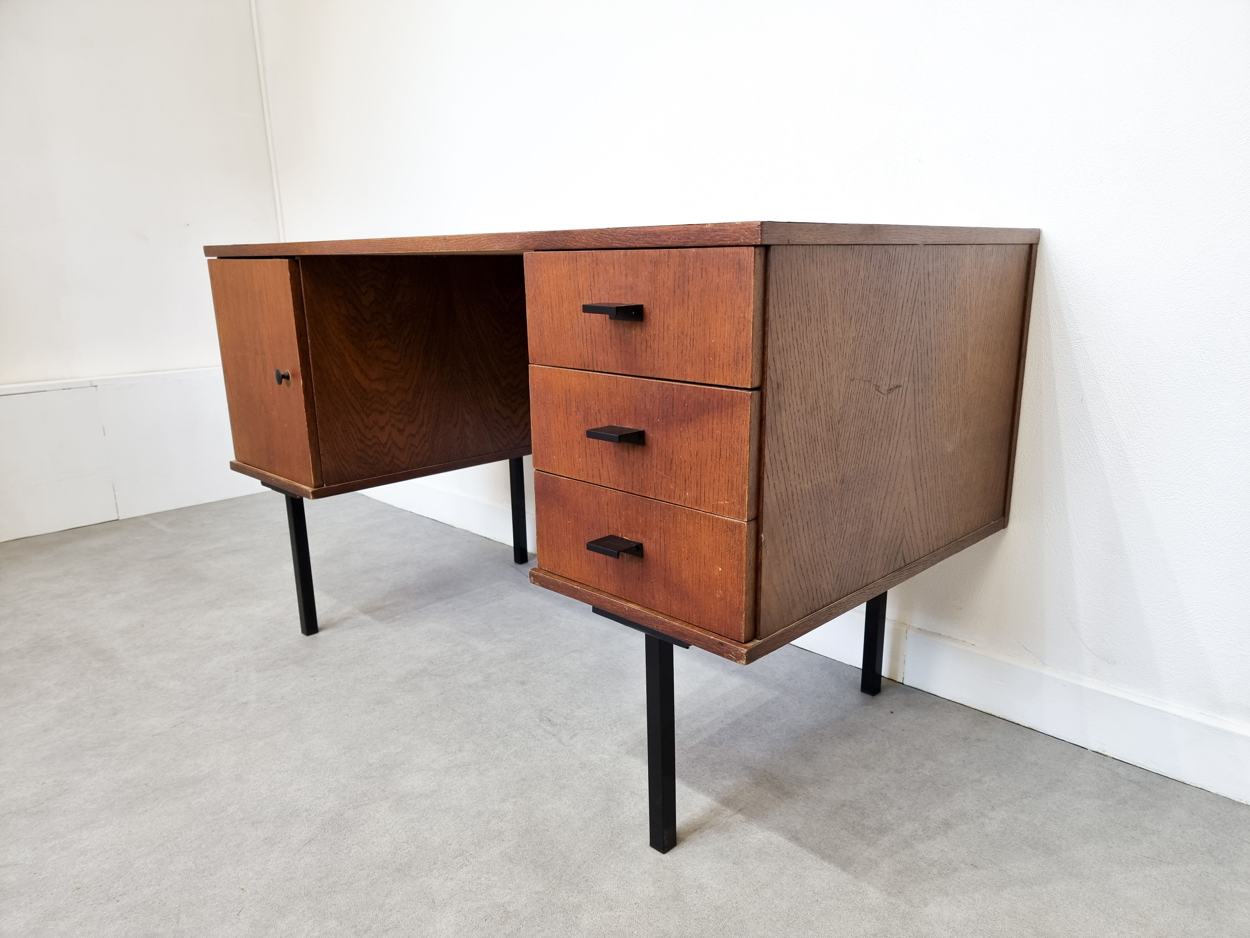 Scandinavian office 60s