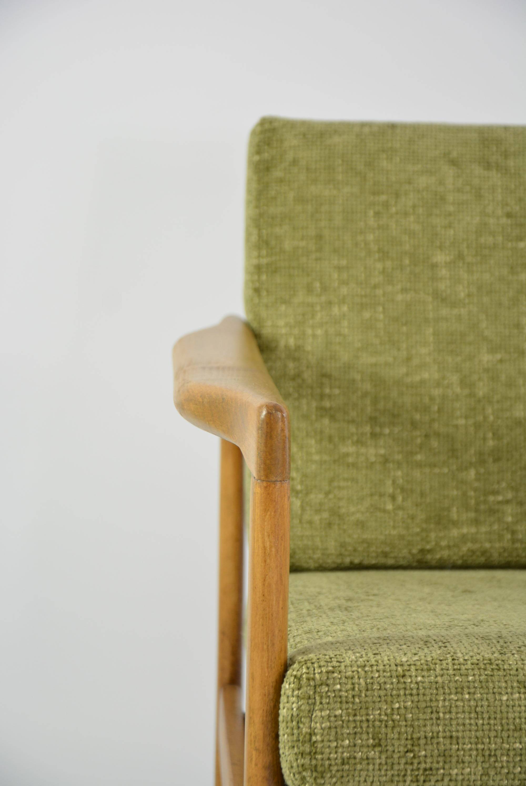 Olive heather BZ armchair