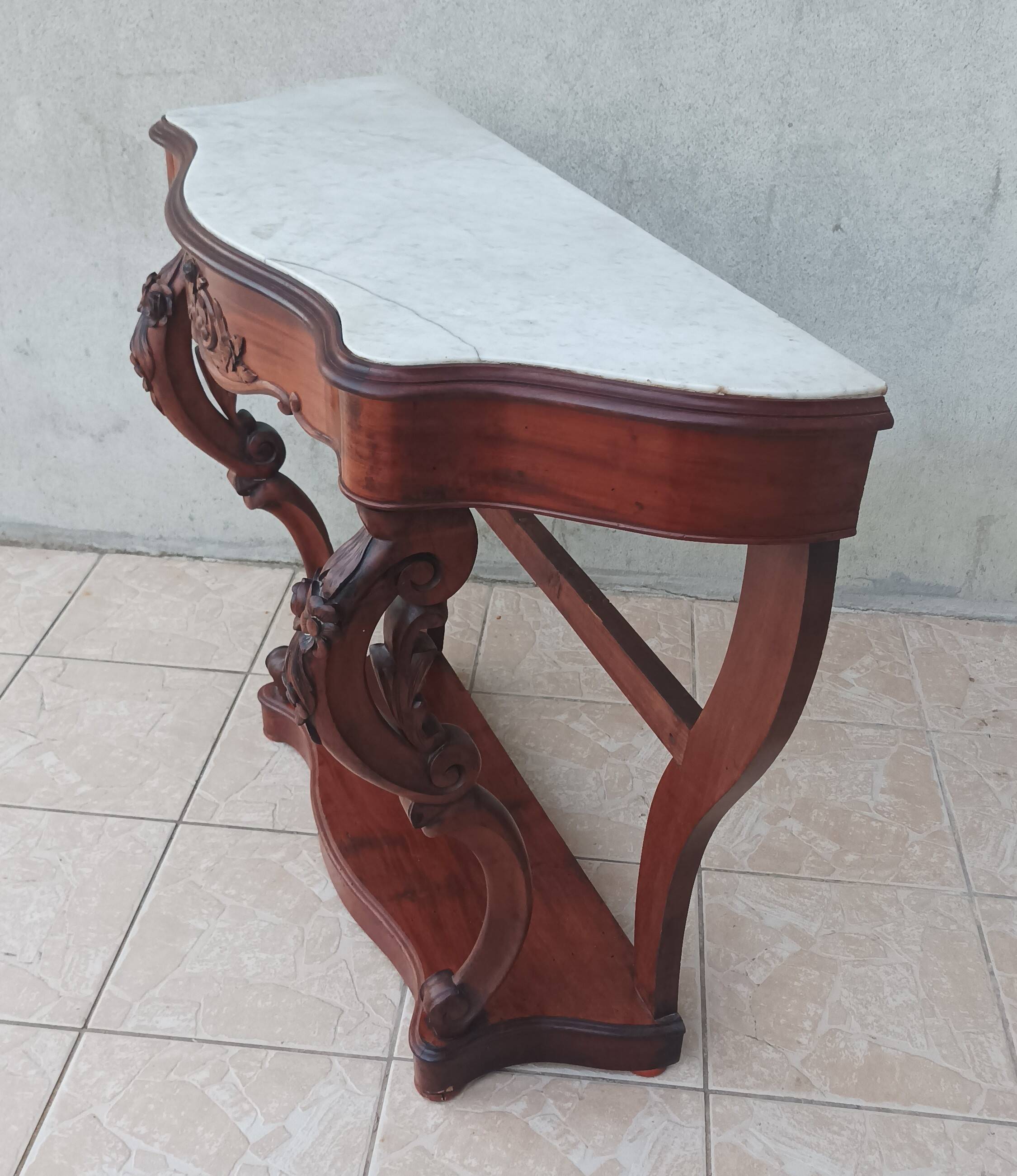 Napoleon III mahogany console