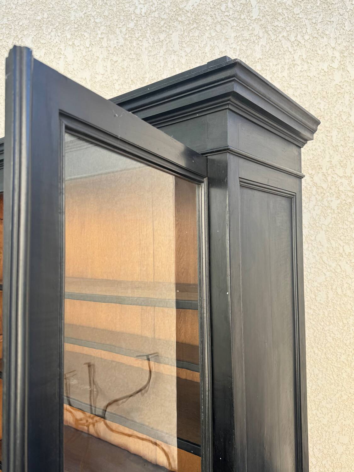 Grande vitrine Napoléon 3 en bois noirci