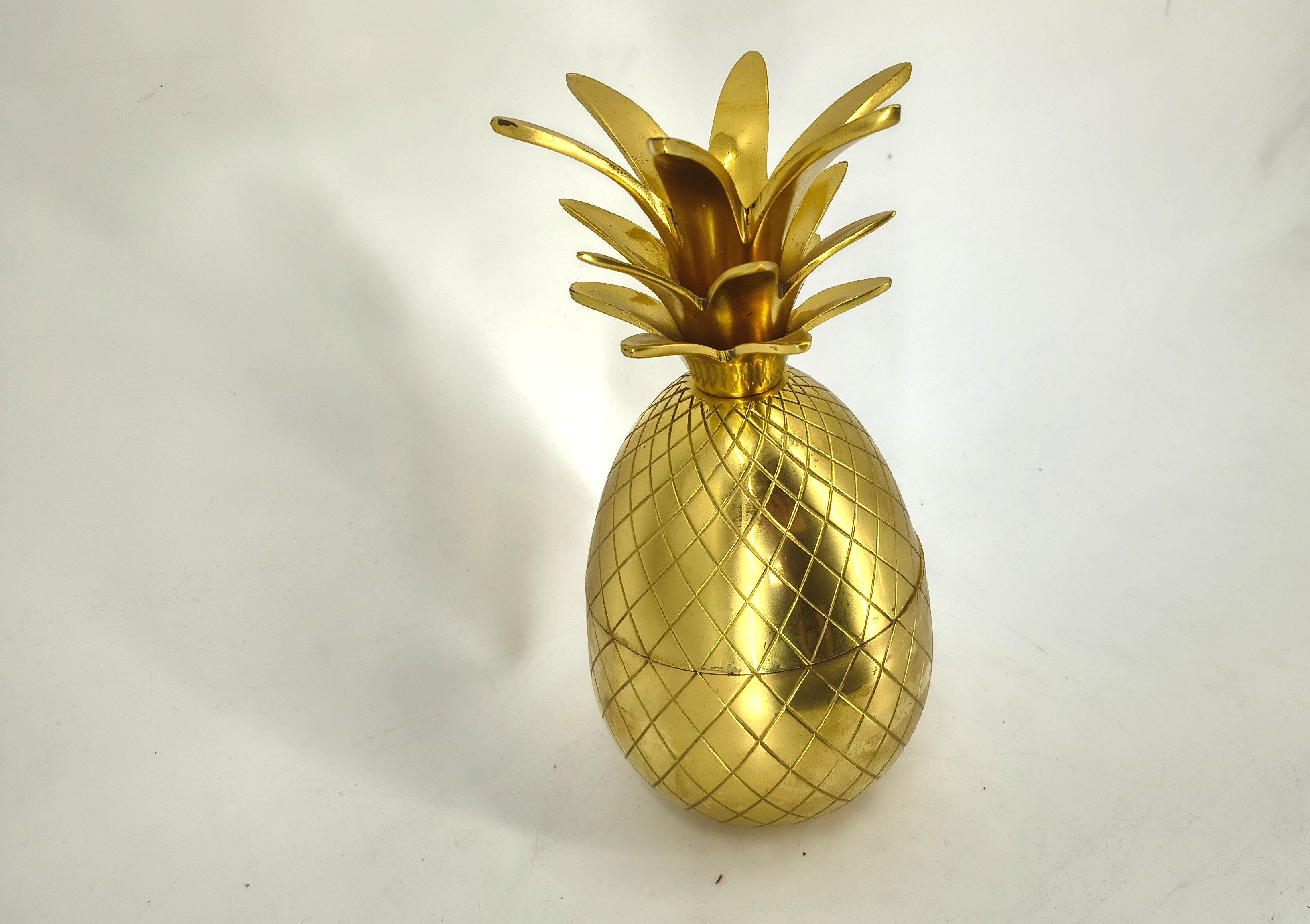 Vintage brass pineapple ice bucket, 1970s