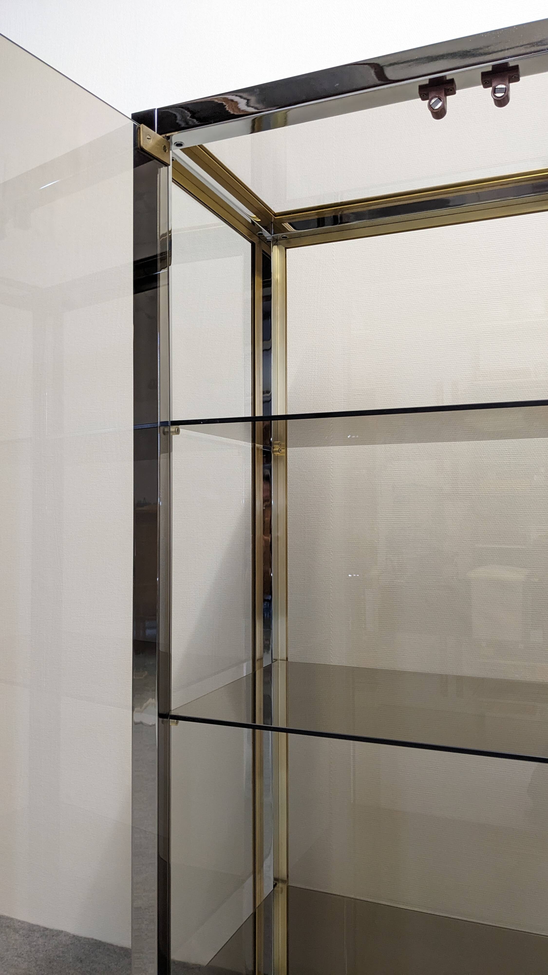 Hollywood Regency display cabinet by Renato Zevi, Italy circa 1970
