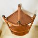 Étagère d'angle vintage en bambou et rotin années 1960/70