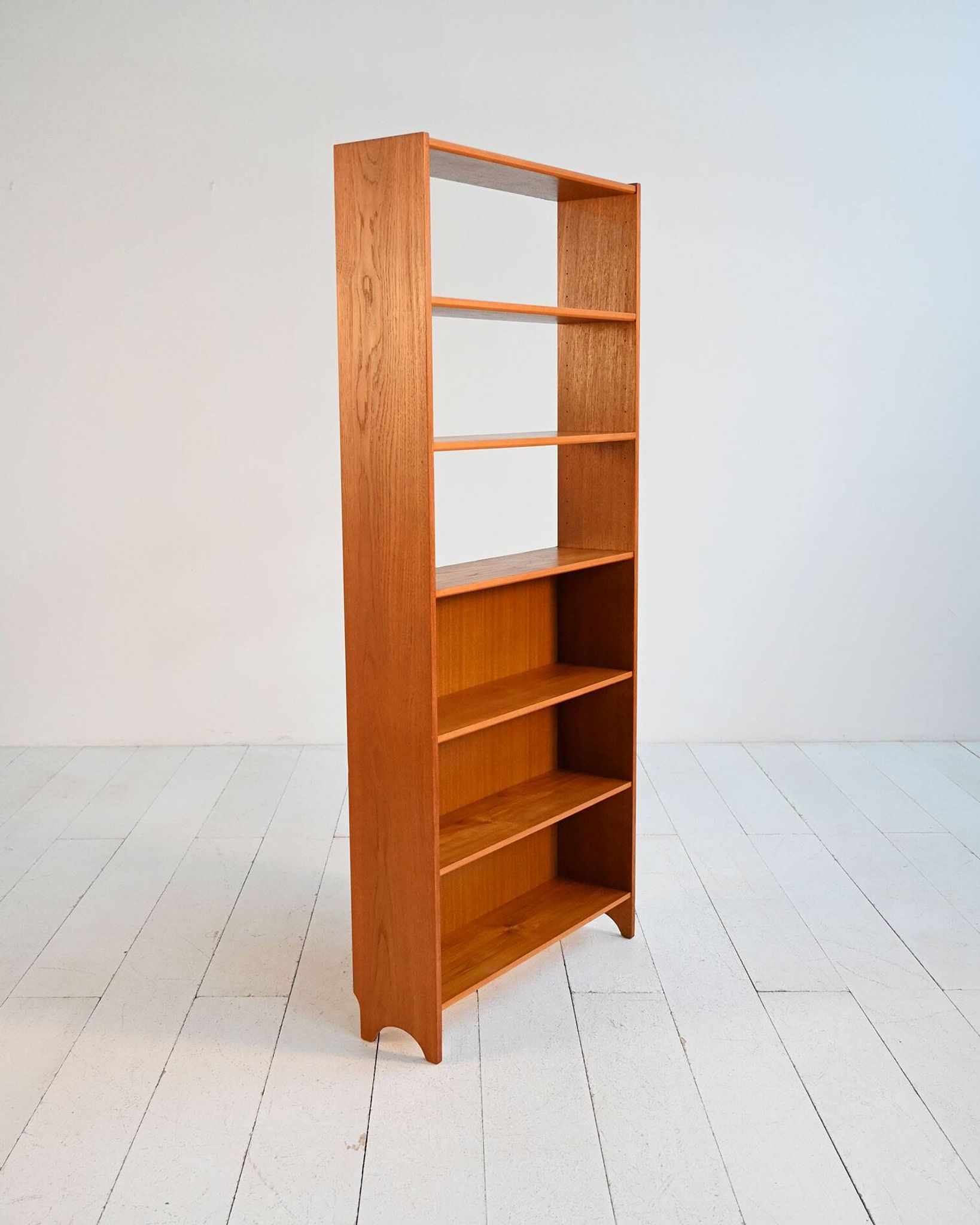 Scandinavian teak bookcase, 1950s/1960s