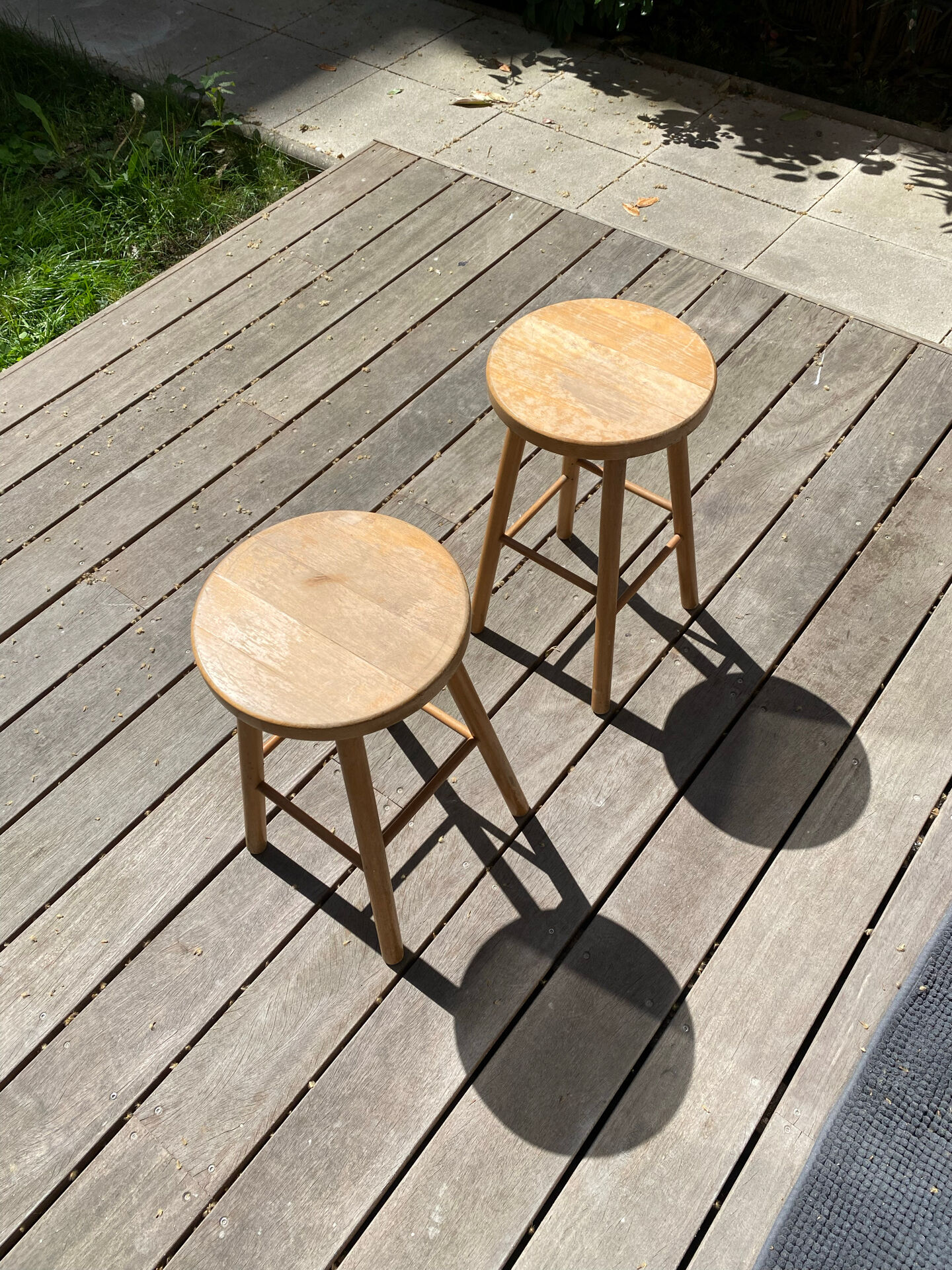Paire de tabourets vintage en bois