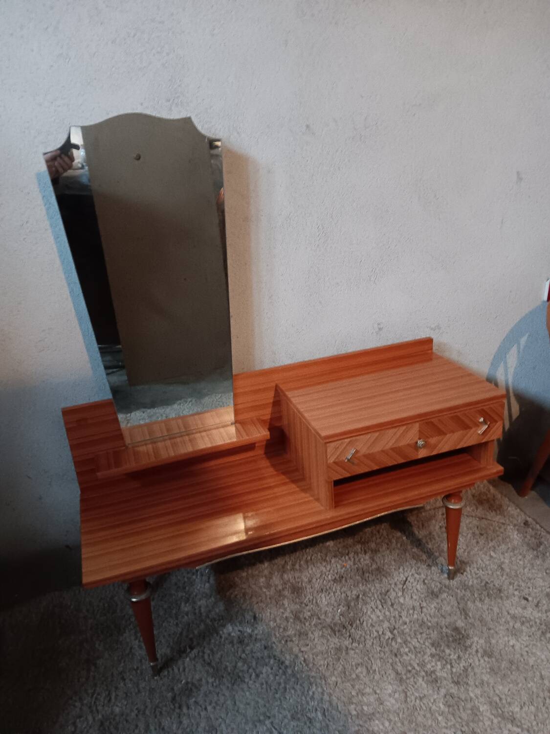 Vintage dressing table