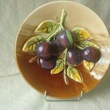Ceramic plate barbotine trome eye plum late 19th