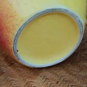 Jug in slipware apple
