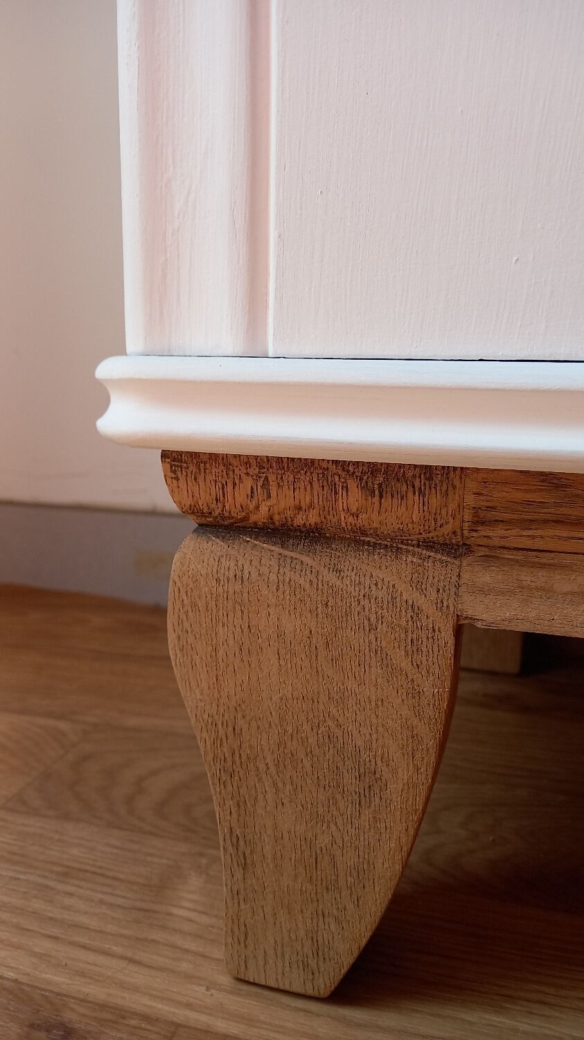 Artdeco bedside buffet