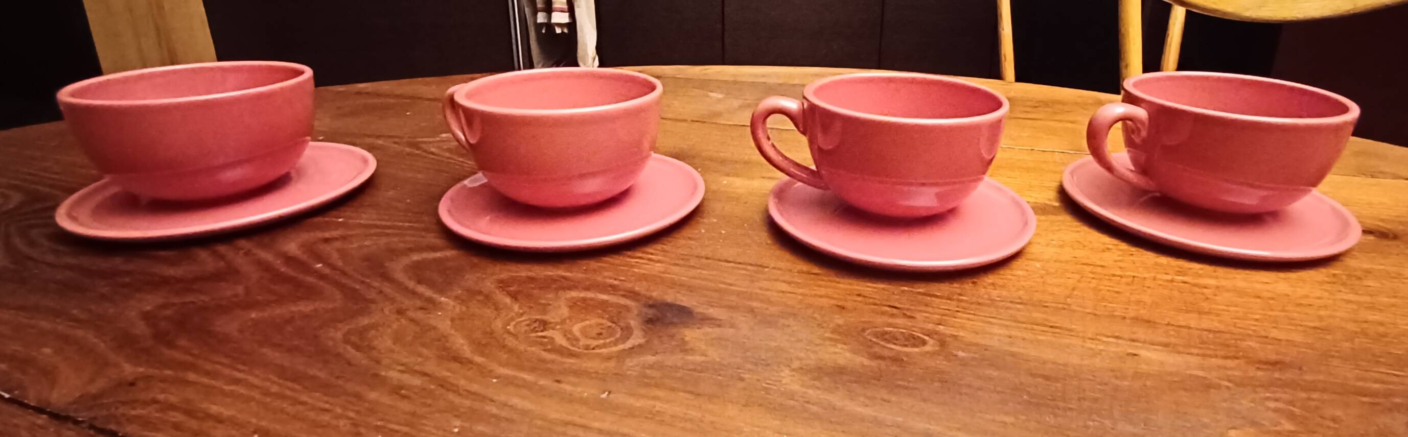 Tea service. Niderviller earthenware