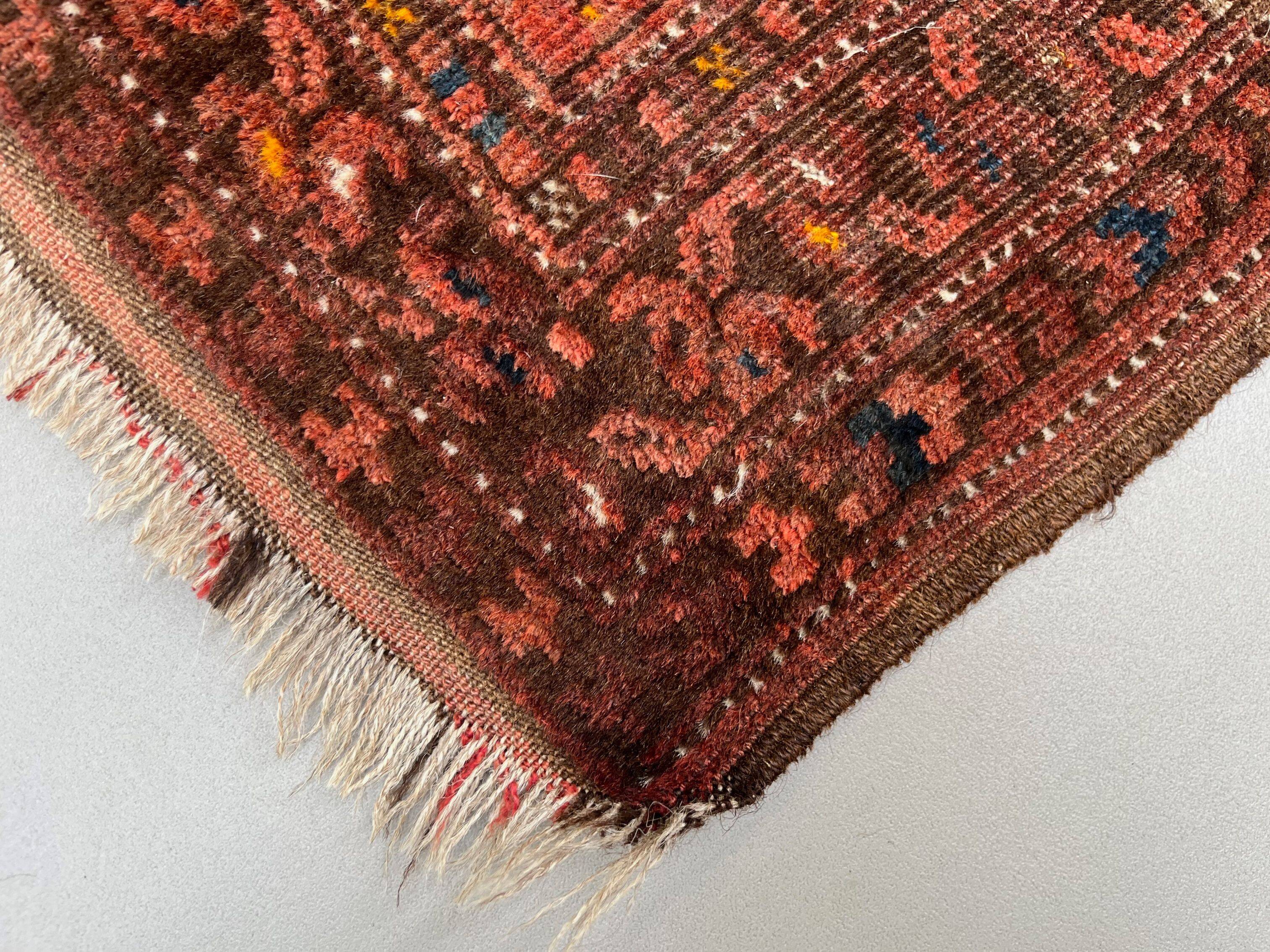 Vintage Afghan Turkoman village Rug 170x112 cm, Red, Black Tribal Medium