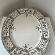 Large Serving Dish Wedgwood Venetia Terre de Fer England XIX