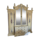 Armoire Laquée de Style Louis XVI
