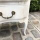 Commode blanche de style Louis XV