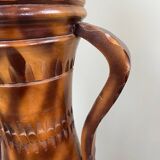 Important carved wooden jar
