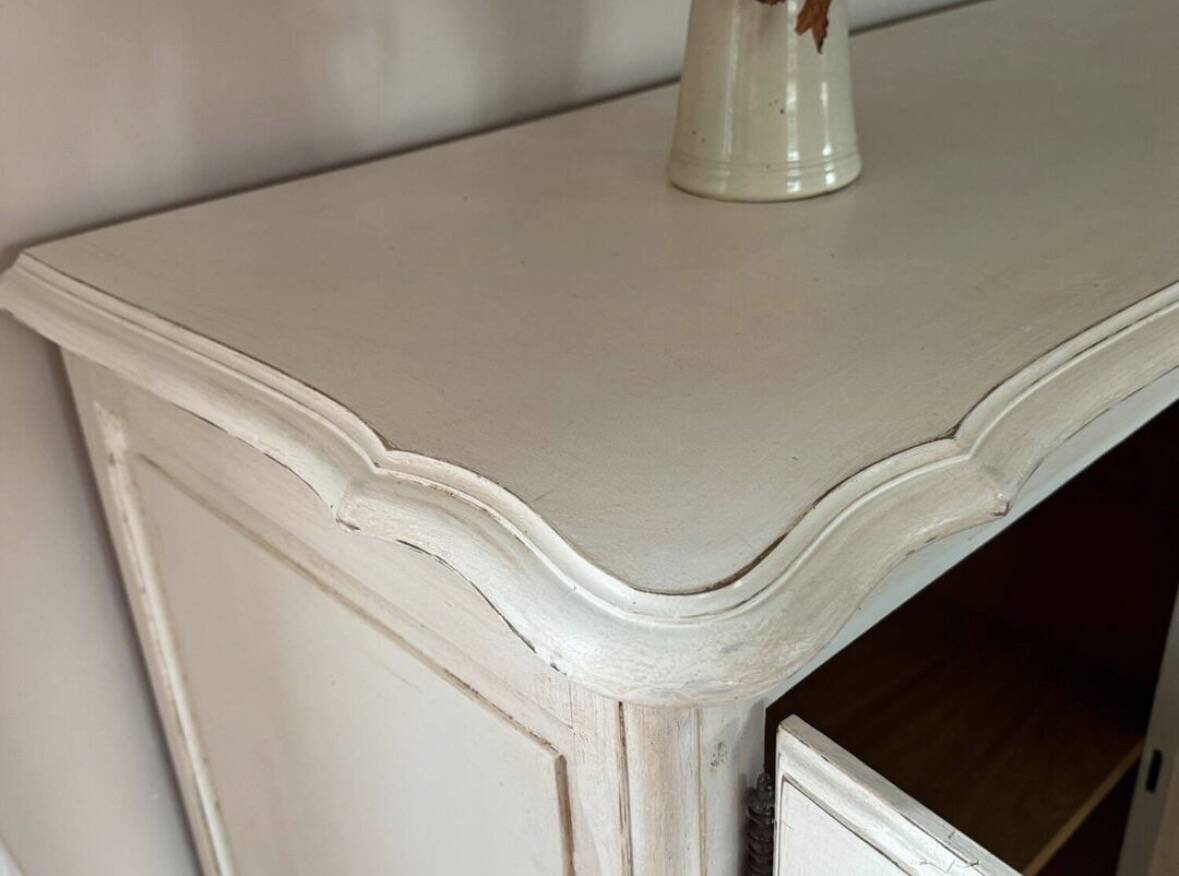 Grand buffet sideboard called "Picard treat"