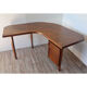 Bureau vintage "Boomerang" en bois massif 1950