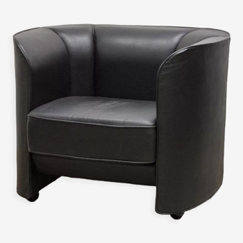 Arfa convertible armchair in black leather