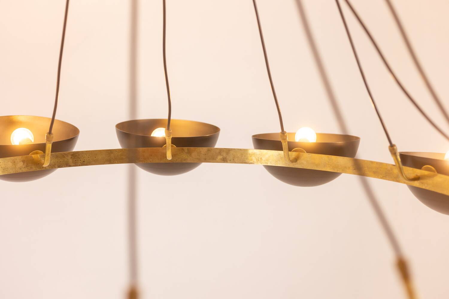 Contemporary 10-light chandelier or pendant light, brass and black lacquer