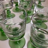 Set de 12 verres gobelets massifs à pied 1960