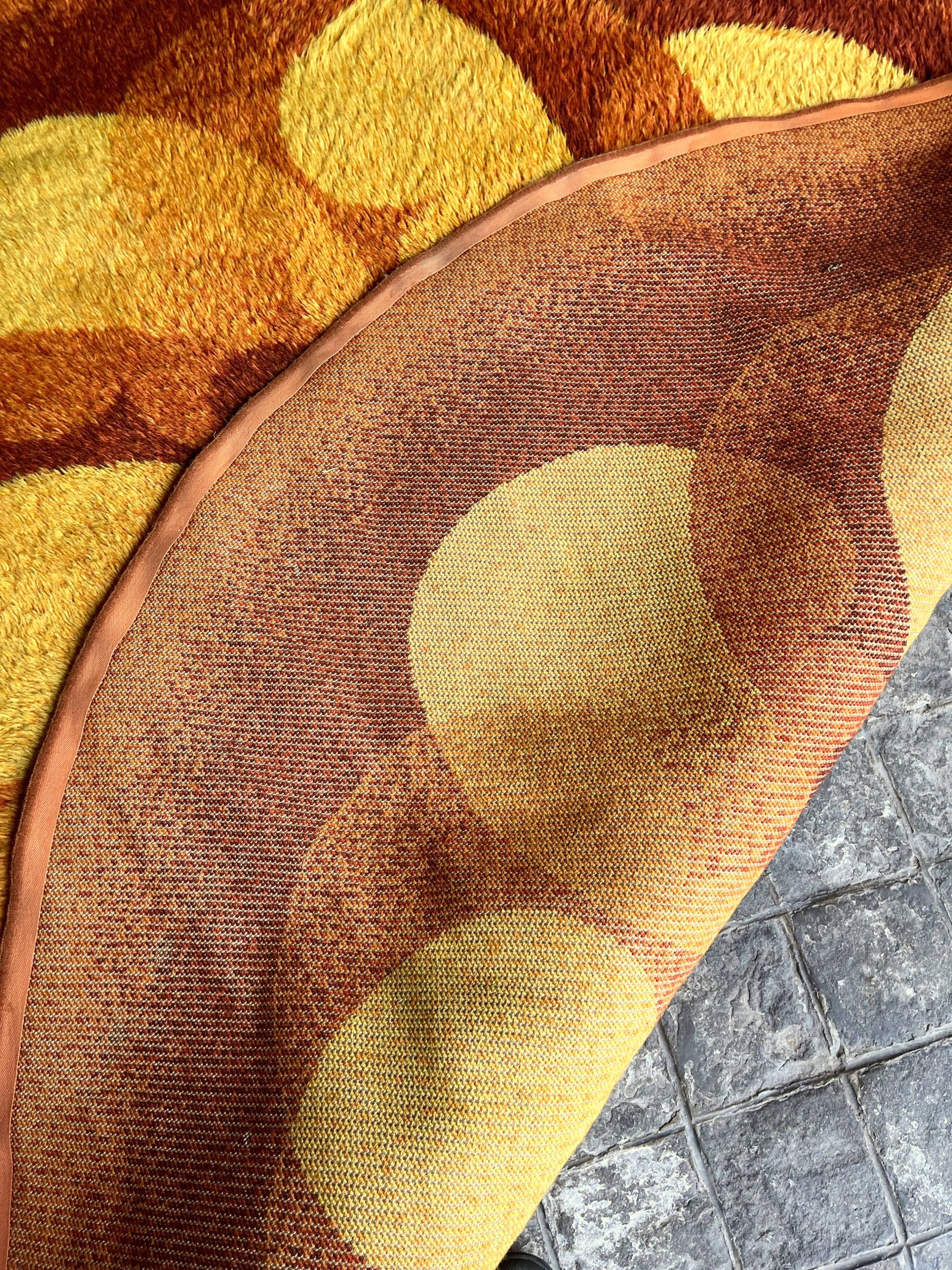 Vintage rug round psyche wool orange 70's