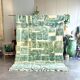 Grand tapis berbere marocain vert