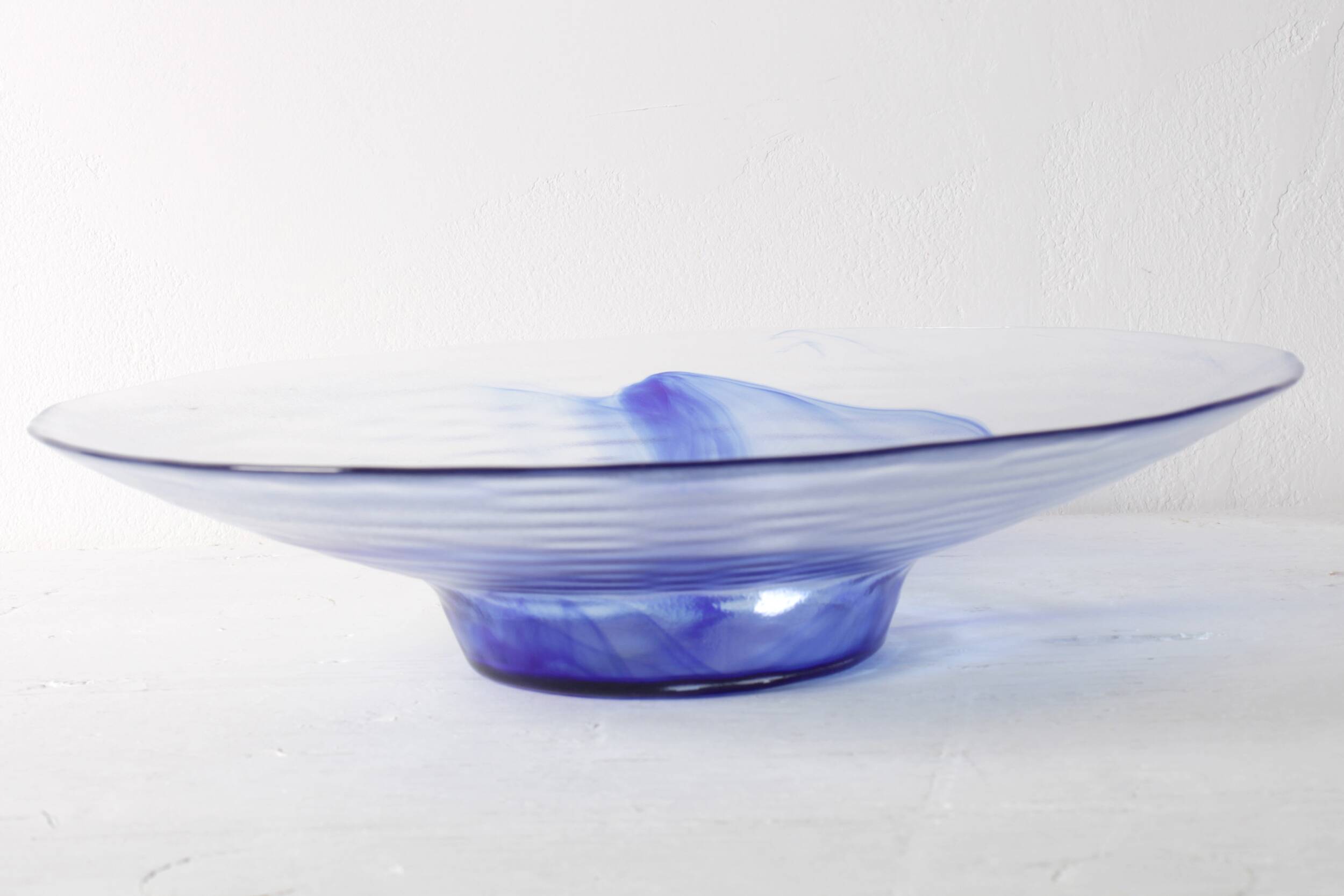 Vintage Blue Swirl Glass Fruit Bowl / Bormioli Rocco / Italy / 1990s