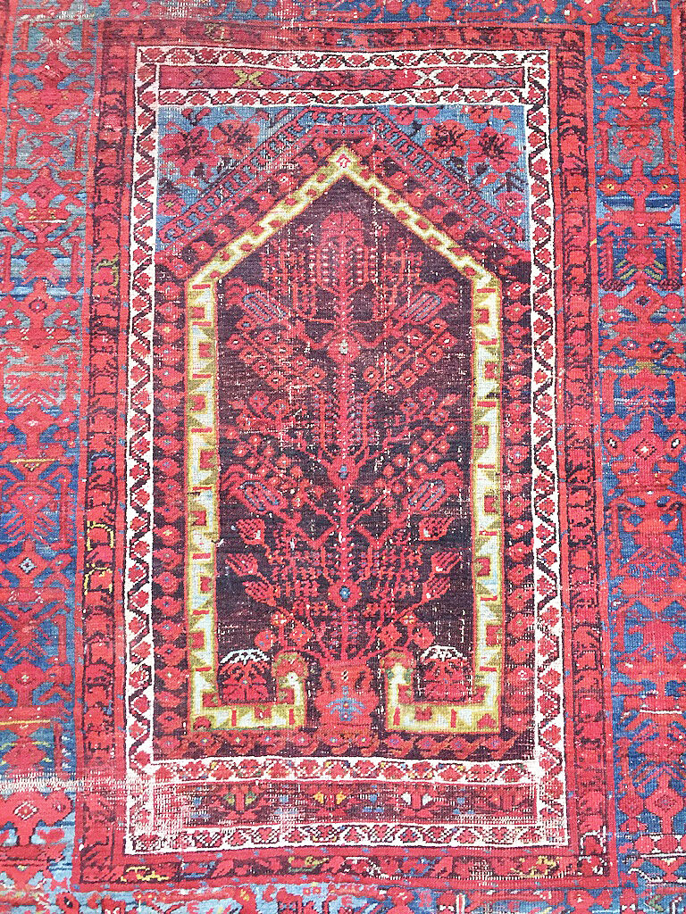 Ancient Kilim patterned Persian rug 151x111cm