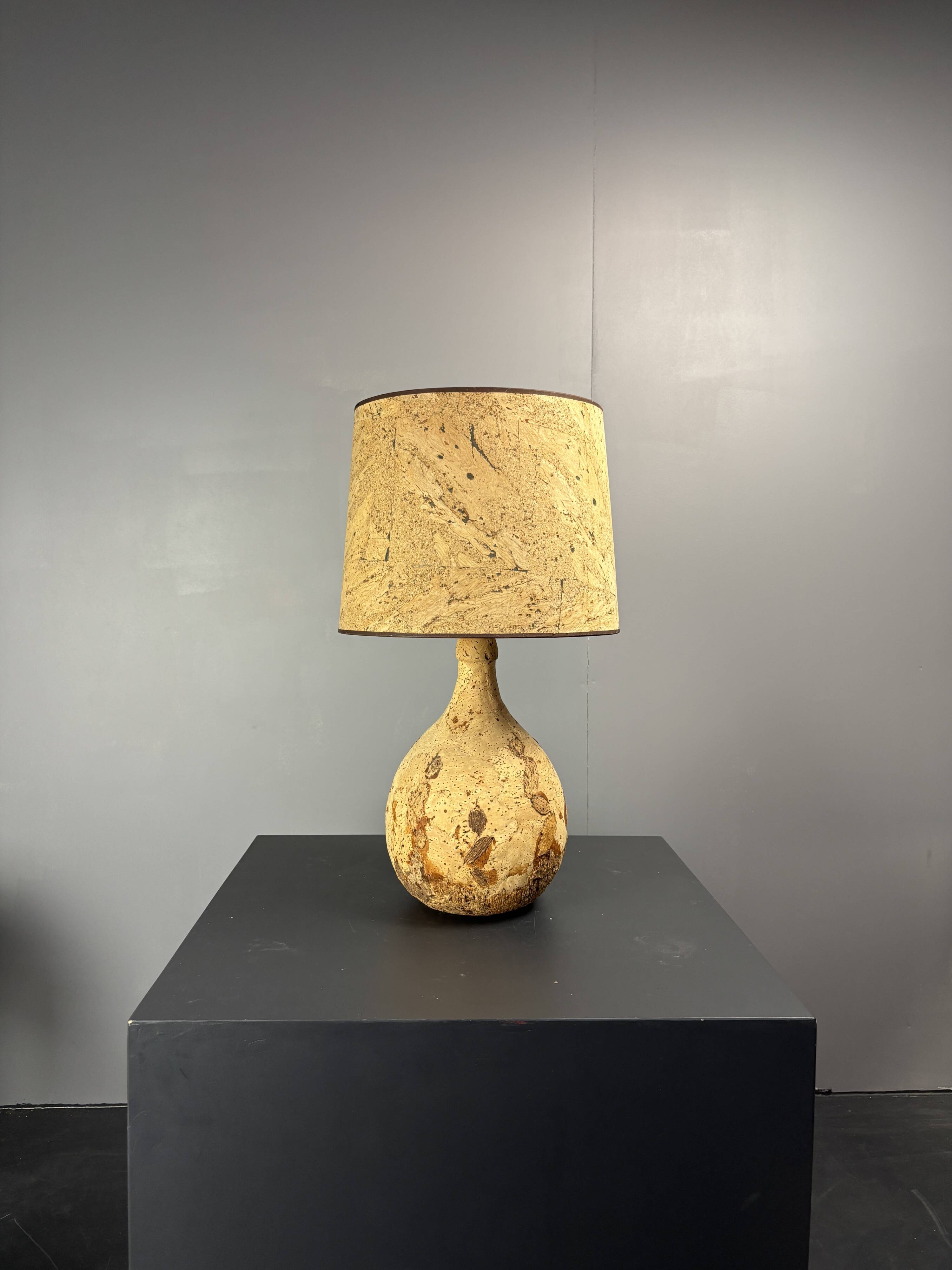 Lampe de table en liège des années 1960-1970, France