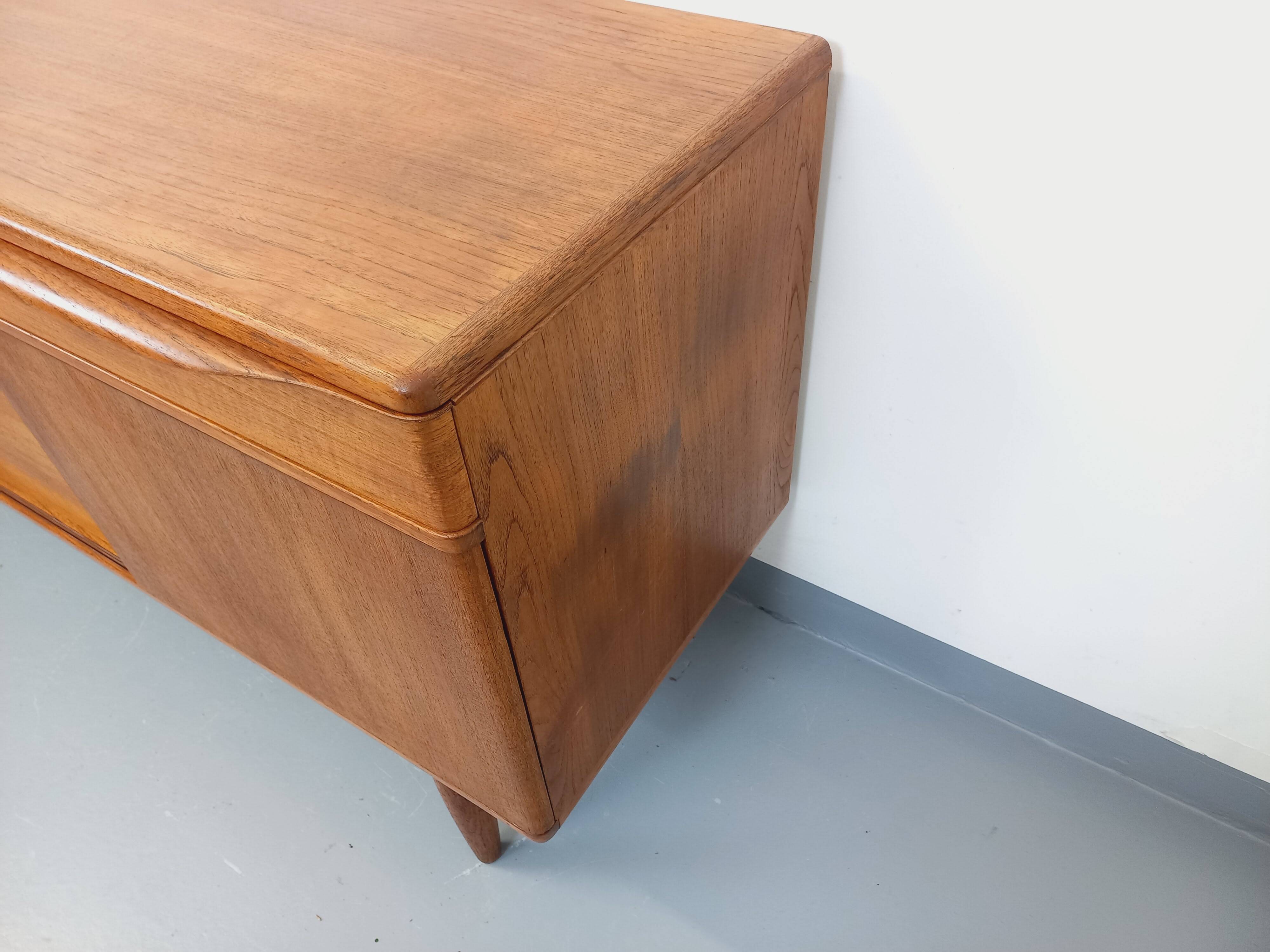 Vintage Scandinavian teak sideboard from the 60s, Johannes Andersen for Samcom